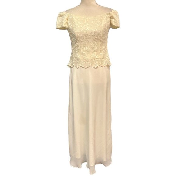 Vintage Cachet Gown 8P Ivory Floral Lace Bodice Off Shoulder Chiffon Layered Y2K - Picture 1 of 10